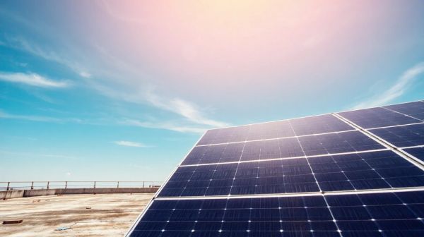 Guide essentiel pour éviter les pièges en choisissant des panneaux solaires